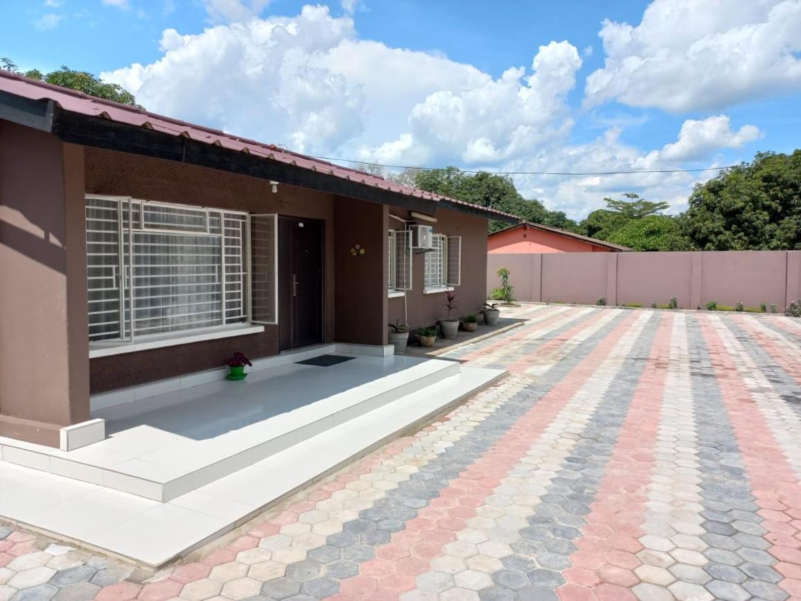 Kasuda Rooms - Cosy Self Contained Rooms Livingstone Exterior photo