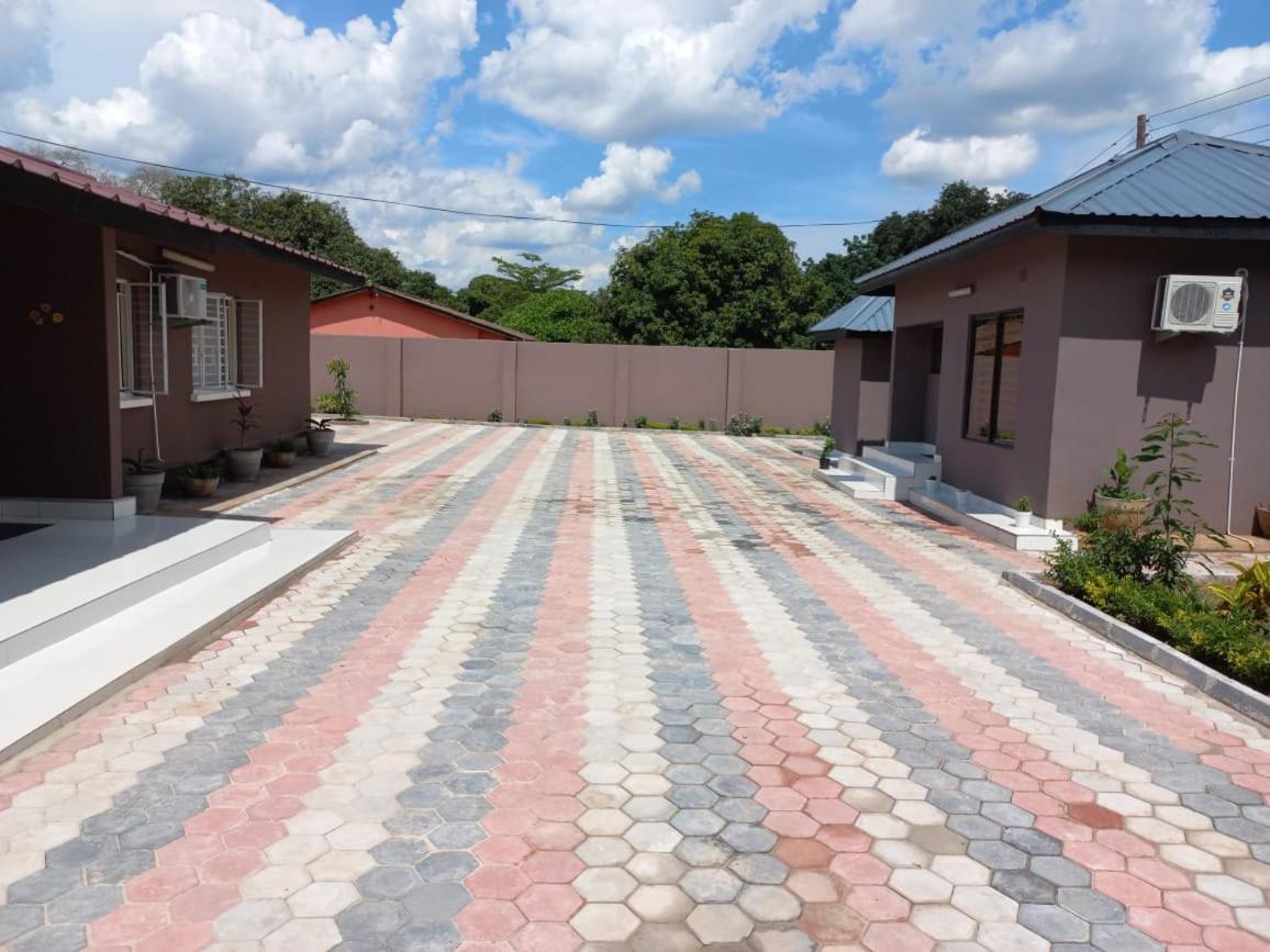 Kasuda Rooms - Cosy Self Contained Rooms Livingstone Exterior photo